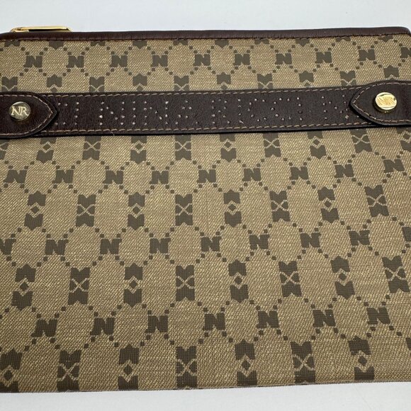 Nina Ricci Beige Brown Monogram Clutch Makeup Travel Bag Set of 2 Zipper Closure - Picture 10 of 13